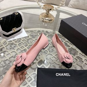 シャネル バレエ シューズ ピンク