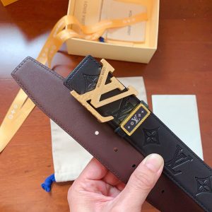 ルイヴィトン ベルト バックル