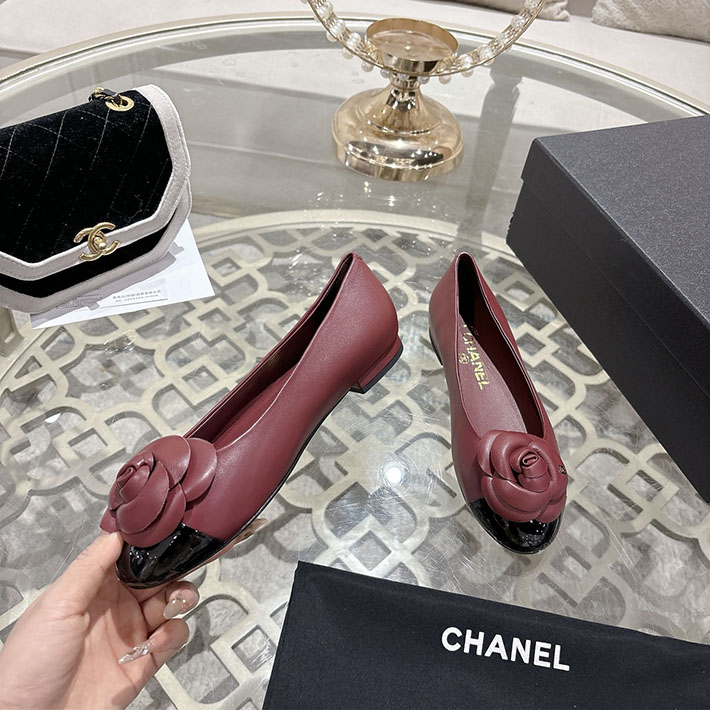 シャネル パンプス フラット