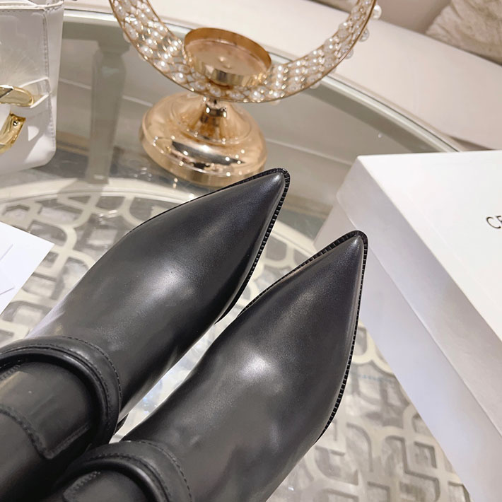 最高級セリーヌスーパーコピー CELINE TRIOMPHE チャーム ヴェルヌーイ トハーネス ローブーツ 2628401 レディース セリーヌ ブーツ - 画像 (7)