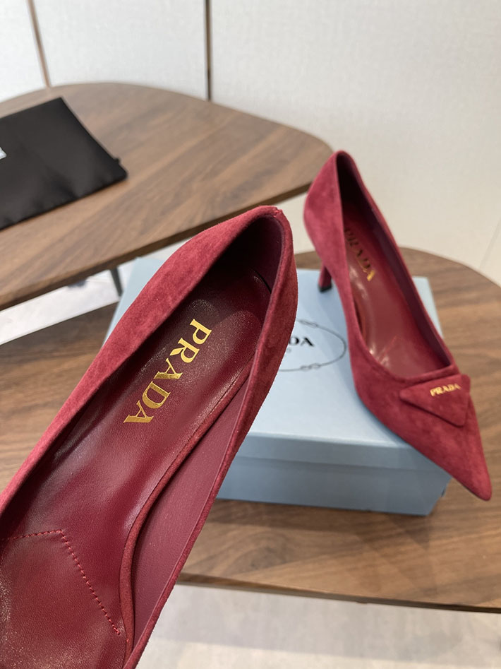 プラダ 靴 シューズ レディース 海外通販 PRADA 75mm バーガンディ スエード パンプス レッド 2628409 プラダ パンプス アウトレット - 画像 (8)