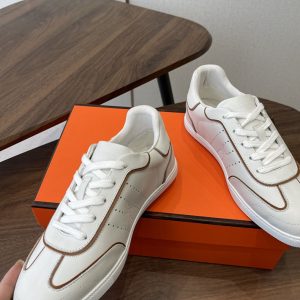 エルメス スニーカー レディース