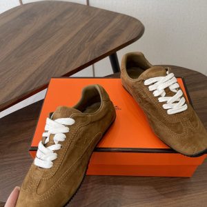 エルメス スニーカー 新作