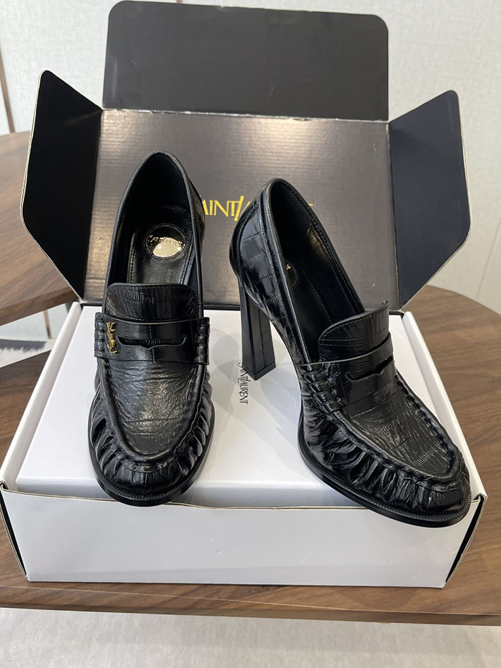 最高級サンローランスーパーコピー Saint Laurent 10cm ル ローファー パンプス イールスキン 2628446 ローファー レディース 50代 - 画像 (3)