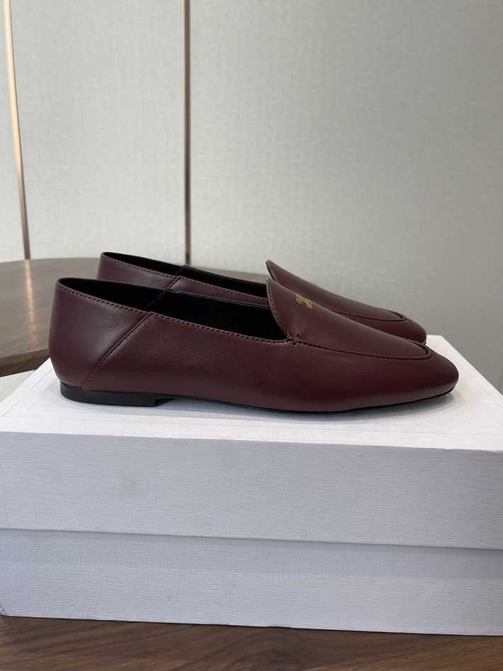 レディース 最高級セリーヌスーパーコピー CELINE オーラ ローファー ゴートスキン ライトバーガンディ 2628450 レディース セリーヌ ローファー - 画像 (4)