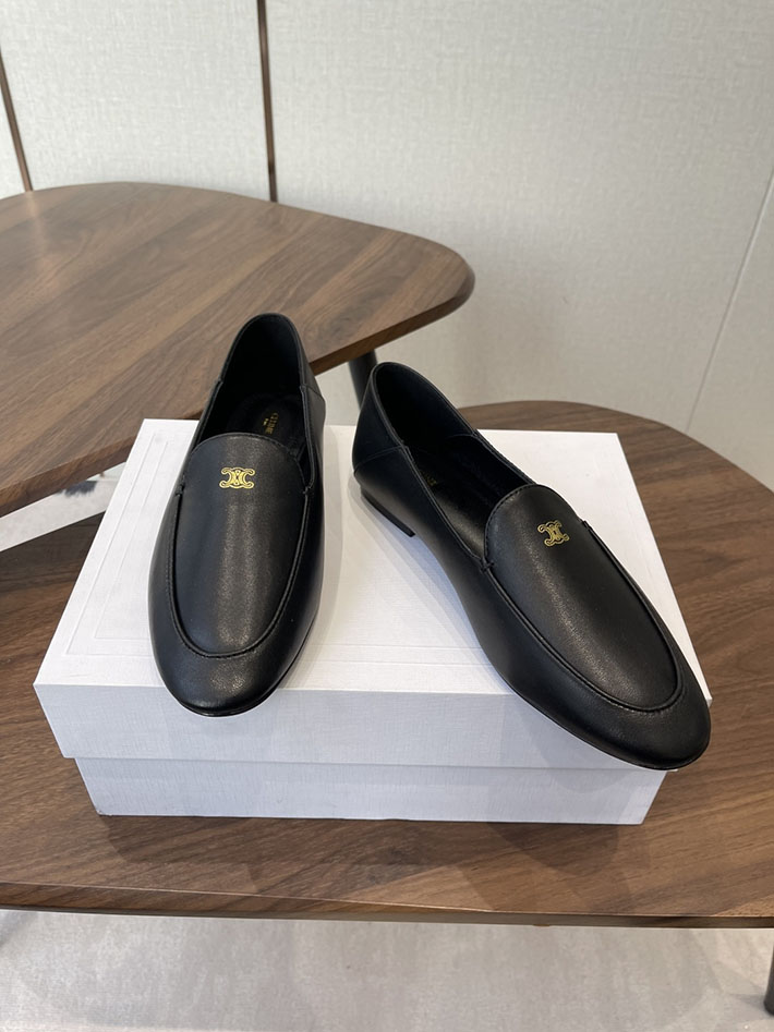 レディース 最高級セリーヌスーパーコピー CELINE オーラ ローファー ゴートスキン ライブラック 2628452 セリーヌ ローファーコーデ - 画像 (3)