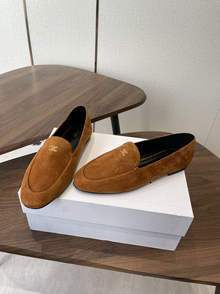 レディース 最高級セリーヌスーパーコピー CELINE オーラ ローファー ゴートスキン ライブラウン 2628453 セリーヌ ローファー トリオンフ - 画像 (2)