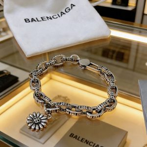 バレンシアガ ブレスレット メンズ