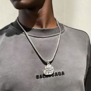 バレンシアガ ネックレス シルバー