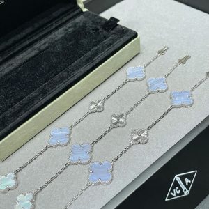 ヴァン クリーフ ブレスレット 人気