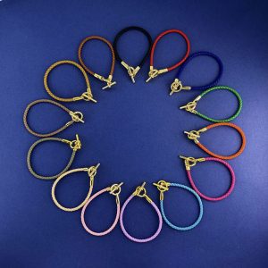 エルメス レザーブレスレット 芸能人