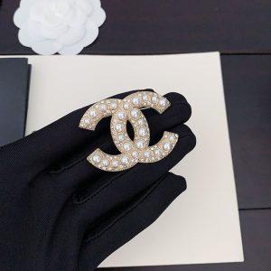 シャネル ブローチ 激安