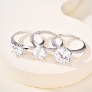 ティファニー トゥルー 婚約指輪