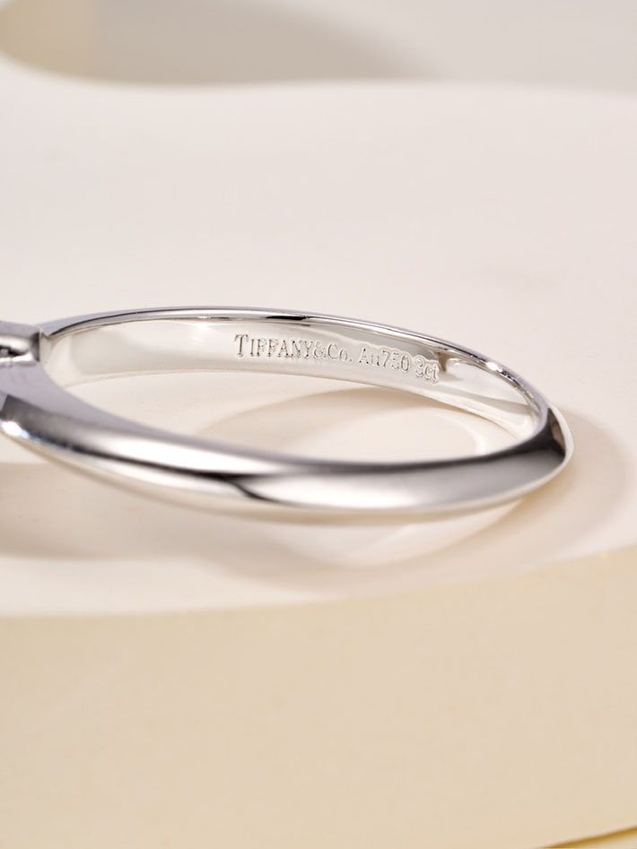 最高級ティファニースーパーコピー Tiffany & Co. トゥルー エンゲージメント リング ラウンド ブリリアント 2628574 ティファニー トゥルー 婚約指輪 - 画像 (2)
