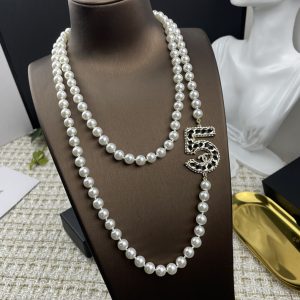 シャネル パール ネックレス 紗 栄子