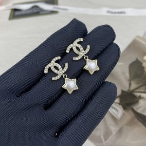 シャネル イヤリング 安い