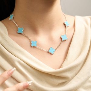 ヴァン クリーフ 花 ネックレス