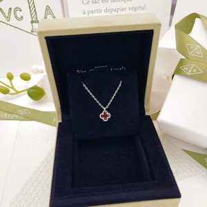 ヴァンクリーフ ネックレス アルハンブラ