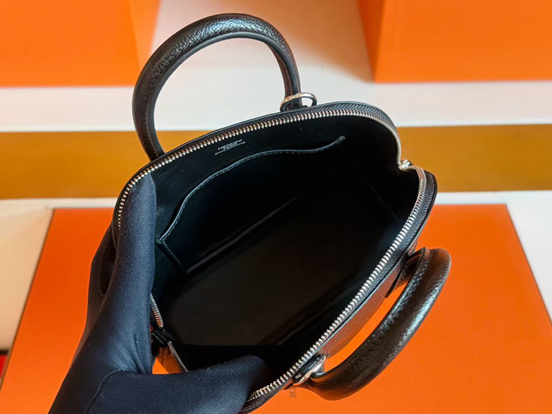 ボリードミニ 黒 HERMES ボリード1923 ミニ 黒 ブラック シェブルミゾル シルバー金具 2627859 エルメス 新作バッグ - 画像 (5)