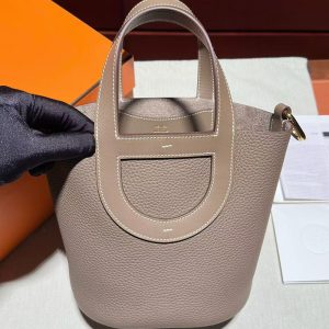 インザループ 定価