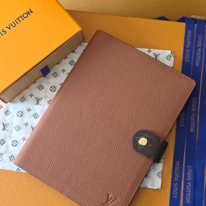 ルイヴィトン ノートカバー