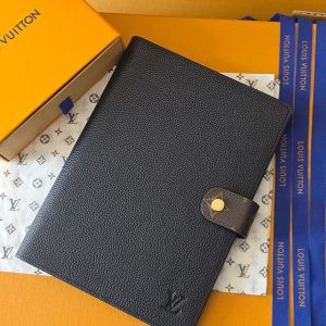 ルイヴィトン 手帳 人気