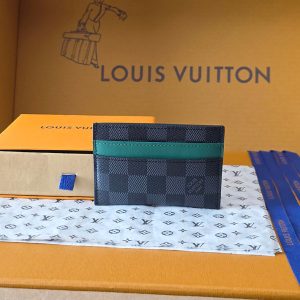 ヴィトン カードケース 人気