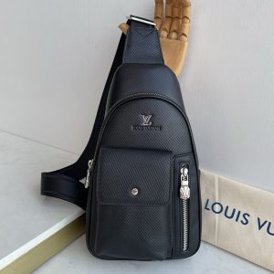ルイヴィトン アヴェニュー スリングバッグ