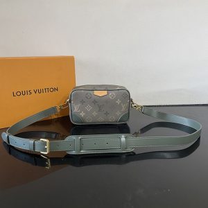 ルイヴィトン メンズ ショルダーバッグ 人気