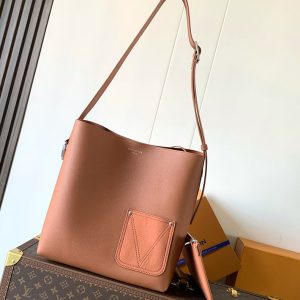 ルイヴィトン メンズ バッグ 新作