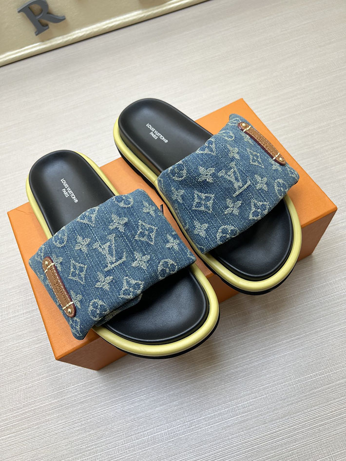 メンズ・レディース兼用 ルイヴィトン サンダル Louis Vuitton x TM プールピロー ミュール 2629015 ルイヴィトン 靴 デニム - 画像 (9)