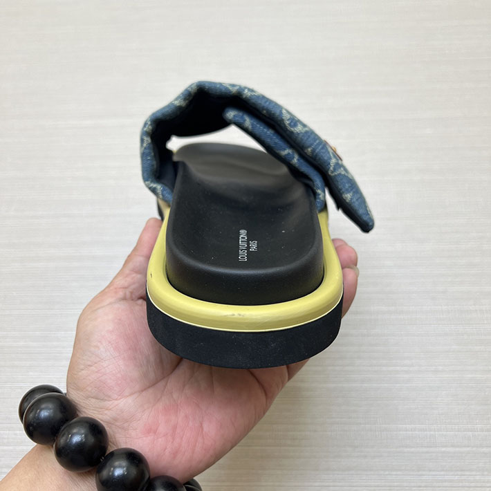 メンズ・レディース兼用 ルイヴィトン サンダル Louis Vuitton x TM プールピロー ミュール 2629015 ルイヴィトン 靴 デニム - 画像 (6)