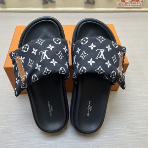 ルイヴィトン 靴 黒