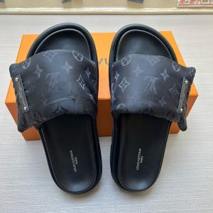 ルイヴィトン サンダル 黒