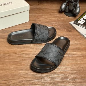 コーチ 靴 アウトレット