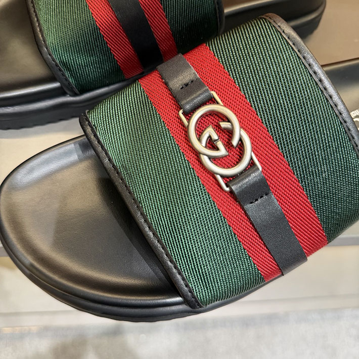グッチ直営アウトレット店 GUCCI ラバーメンズ スライドサンダル シューズ 2629085 グッチ シューズ サンダル - 画像 (9)