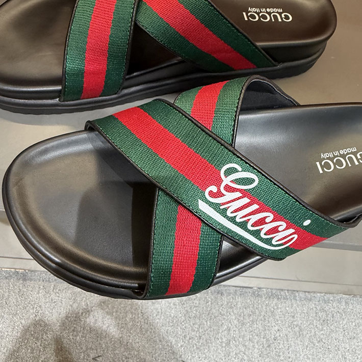 グッチ直営アウトレット店 GUCCI サンダル メンズ ウェブストライプ ビーチサンダル 2629087 グッチ 靴 メンズ - 画像 (9)