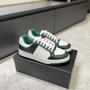 サン ローラン スニーカー 芸能人