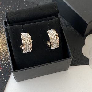 シャネル ピアス 人気