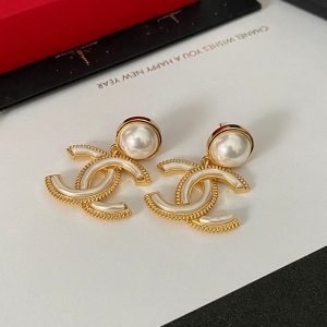 シャネル ピアス 公式