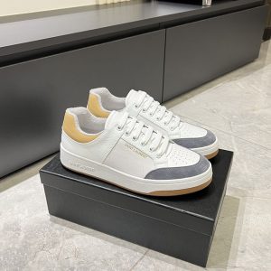 サン ローラン アウトレット店舗