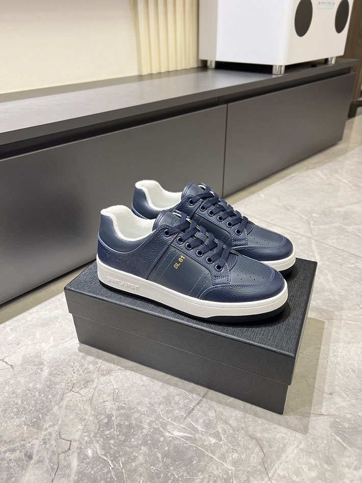 スニーカー 安い メンズ