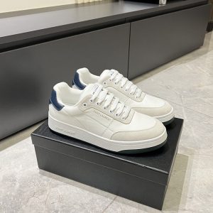 スニーカー メンズ おしゃれ 大人