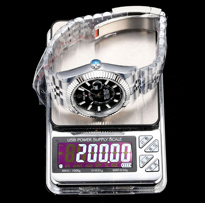 最高級ロレックススーパーコピー ROLEX Sky Dweller スカイドゥエラー ブライトブラック 2630144 ロレックス スカイドゥエラー 価格 - 画像 (4)