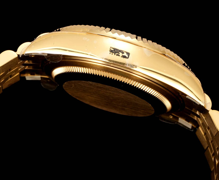 最高級ロレックススーパーコピー ROLEX 42mm スカイドゥエラー イエローゴールド シャンパン Ref.336938 ロレックス コピー 店舗 - 画像 (6)