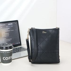 ディオール バッグ アウトレット