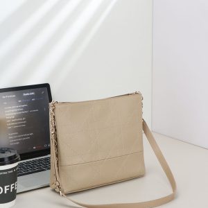 Dior バッグ アウトレット