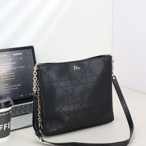 ディオール バッグ 黒