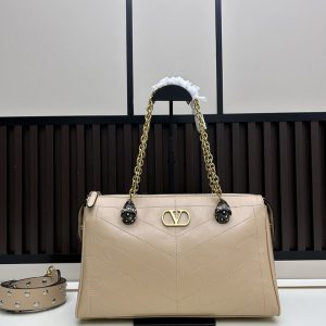 ヴァレンティノ トートバッグ