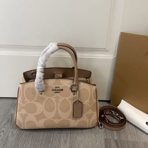 コーチ バッグ アウトレット